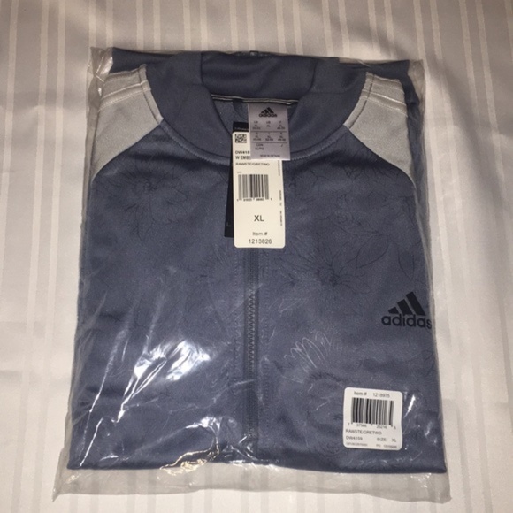LAST ONE!! Adidas Embossed Track Jacket Full Zip - Picture 7 of 10